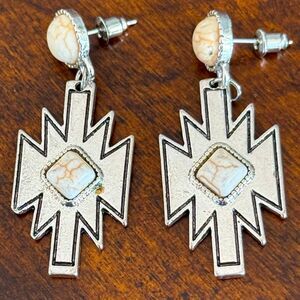 Faux White Buffalo Turquoise Earrings – Western & Aztec Boho Style, Silver Tone